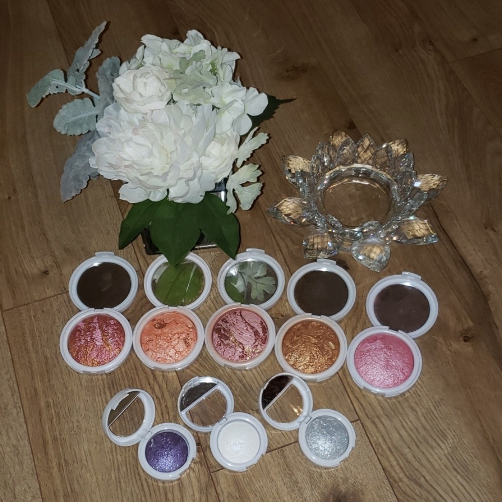 Flormar blush bronzers and eyeshadows